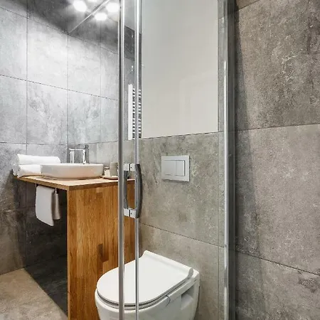 Borowickiej By Renters Apartamento *